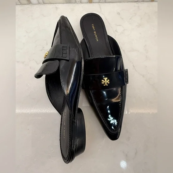 NWOB TORY BURCH PATENT LEATHER MULES BLACK GOLD POINT TOE SLIP ON 5 - Picture 2 of 4